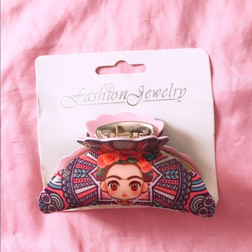 Frida khalo hair clip